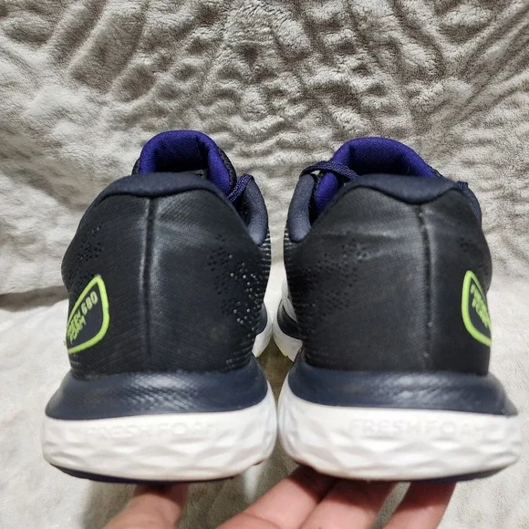 New Balance Fresh Foam 680 V7 Shoes Women's 9  Grey Running Athletic Sneakers - Picture 5 of 10